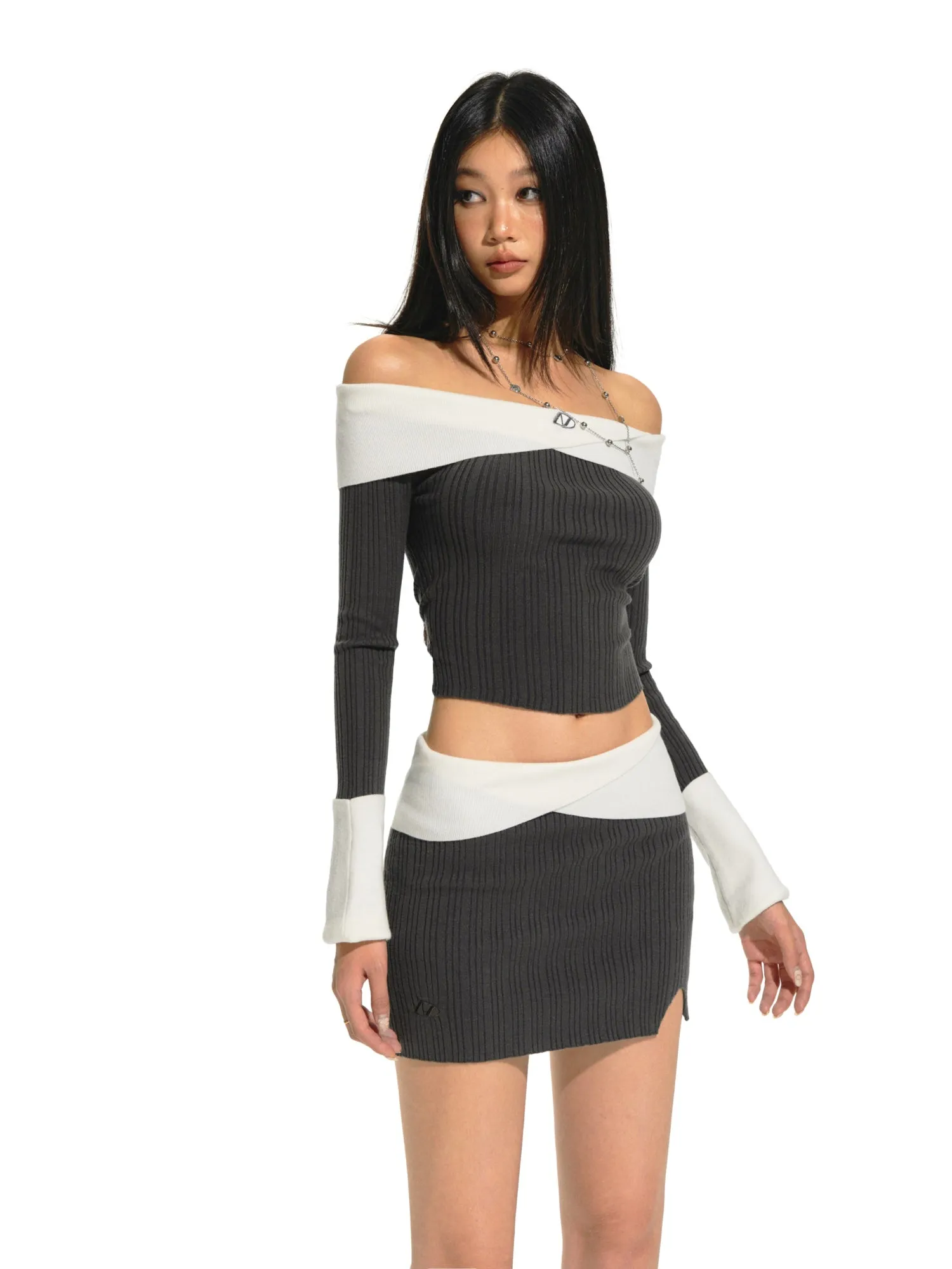 Assorted Colors Set Black Knit Top