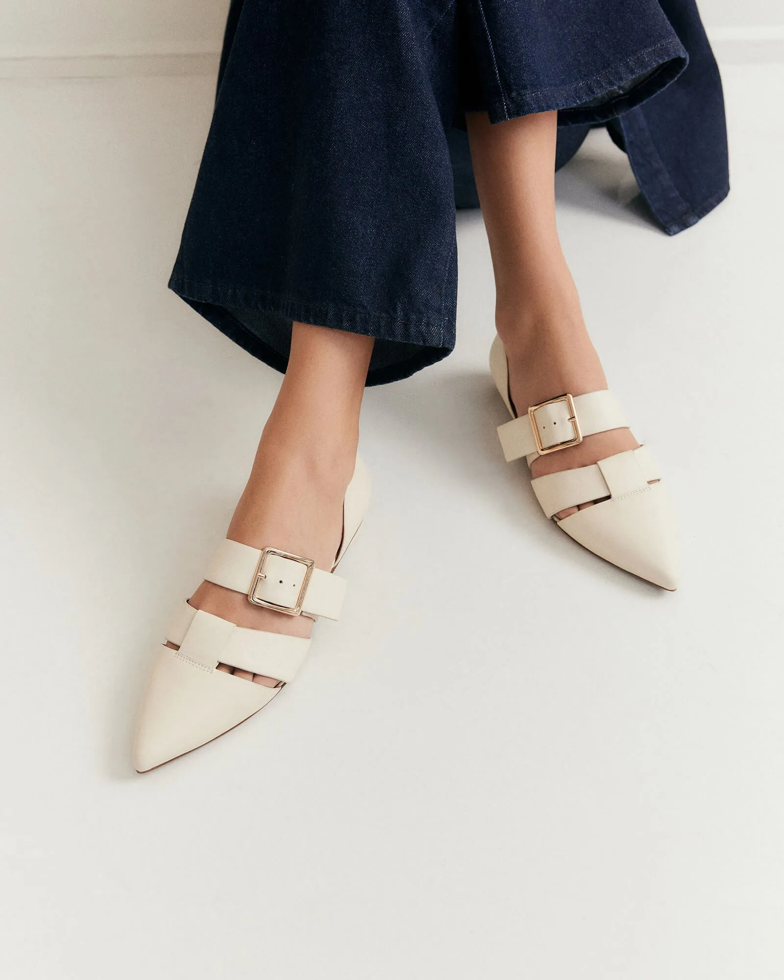 CARLA DRESS FLATS OFF WHITE LEATHER