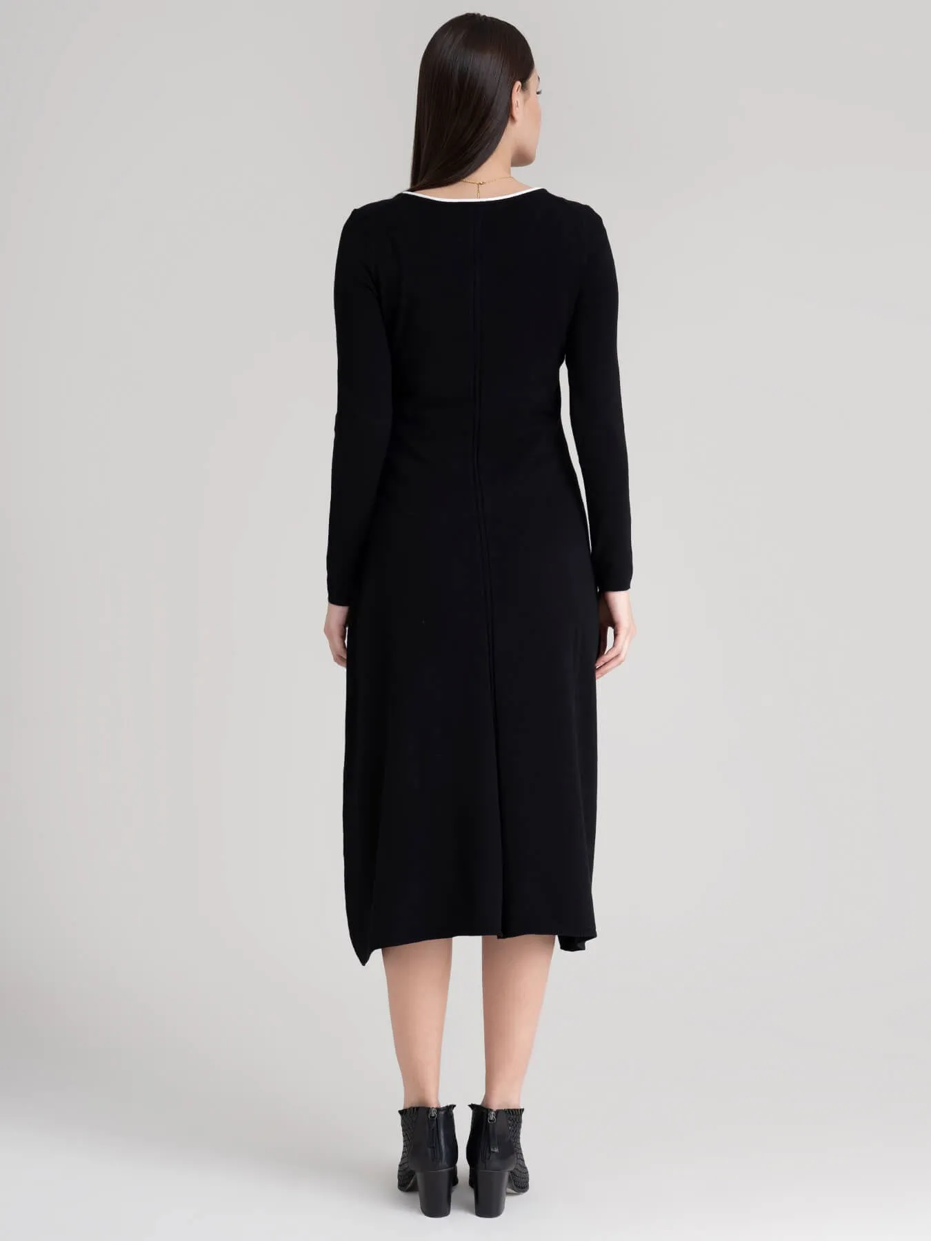 Round Neck Colour Block Sweater Dress - Black